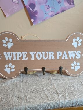 Rustic "Wipe Your Paws" Dog Leash & Key Hook Rack - Natural Wood